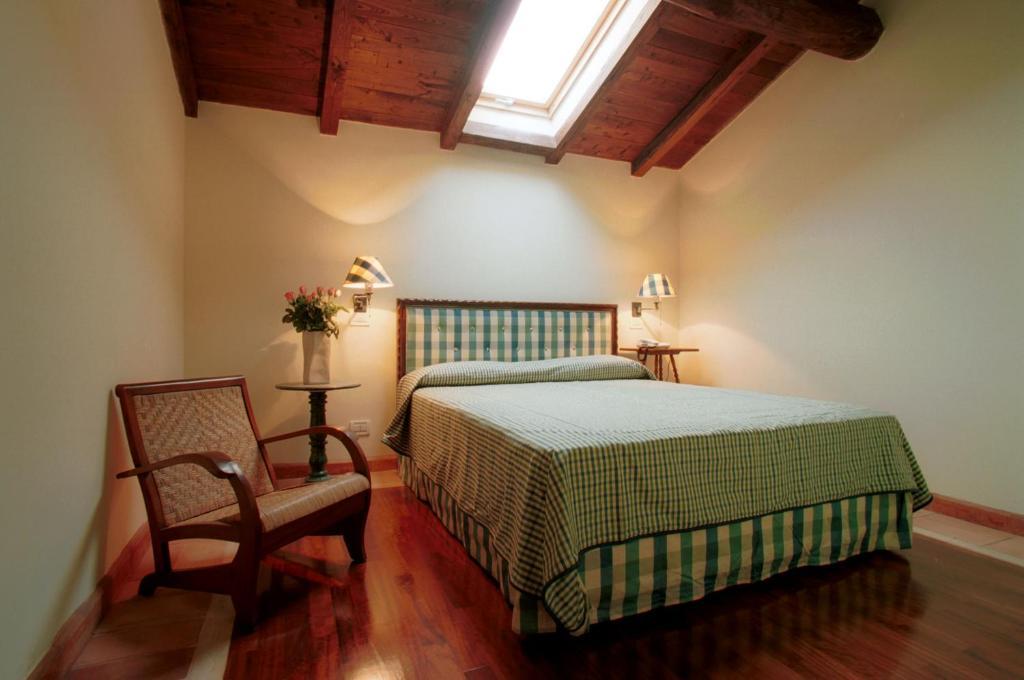 Agriturismo Lecanfore Guest House Castel di Leva Exterior photo