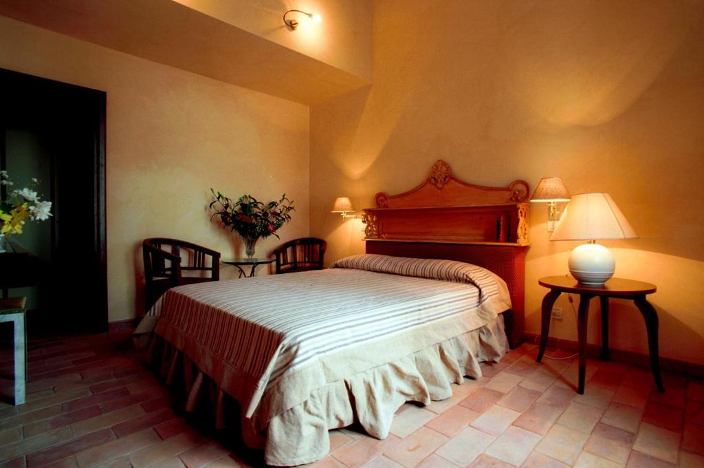 Agriturismo Lecanfore Guest House Castel di Leva Room photo